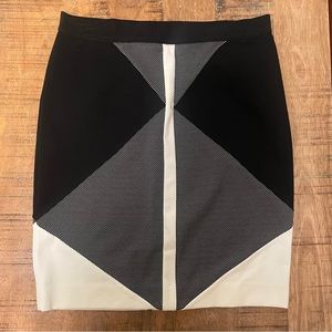 Ann Taylor Classy geometric shaped pencil skirt